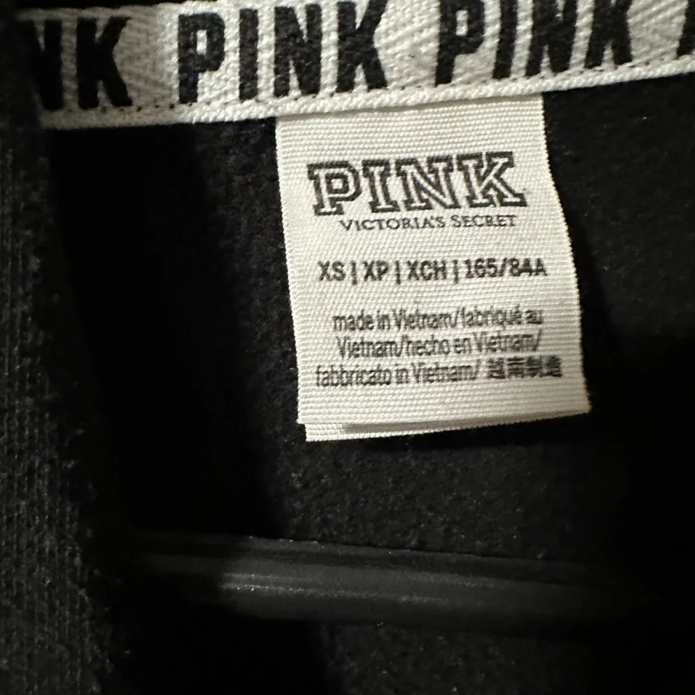 Pink - Picture 3 of 3